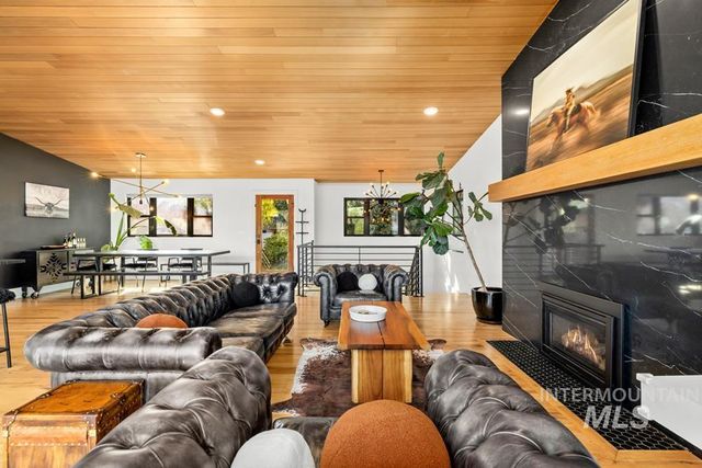 4008 W Edgemont St, Boise, ID 83706