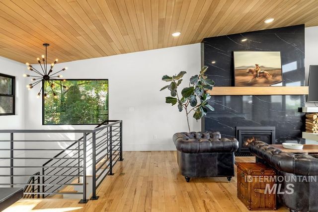 4008 W Edgemont St, Boise, ID 83706