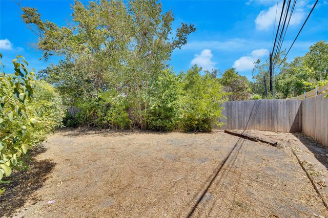 1207 Gingerlily CV A, Austin, TX 78745