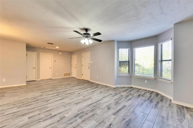 1207 Gingerlily CV A, Austin, TX 78745