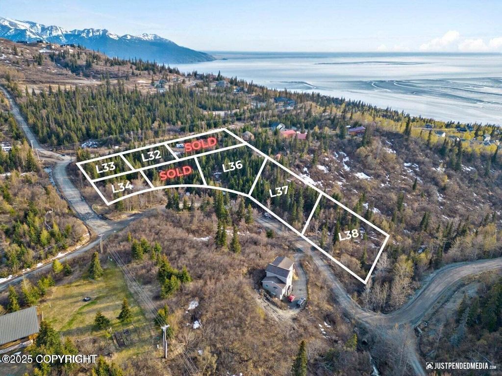 B2 L36-38 Paradise Valley, Anchorage, AK 99516