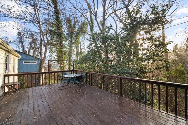 615 Corona Street, Winston-salem, NC 27103