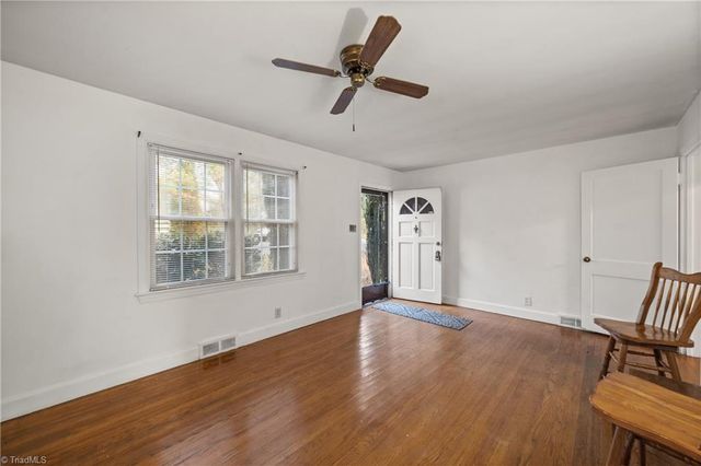 615 Corona Street, Winston-salem, NC 27103