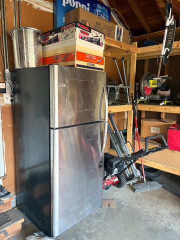 5524 W Shore Drive, Mchenry, IL 60050