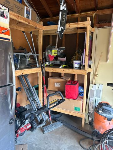 5524 W Shore Drive, Mchenry, IL 60050