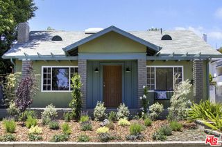 1561 Carmona Avenue, Los Angeles, CA 90019