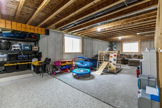 2934 E TURQUOISE LANE, Appleton, WI 54913
