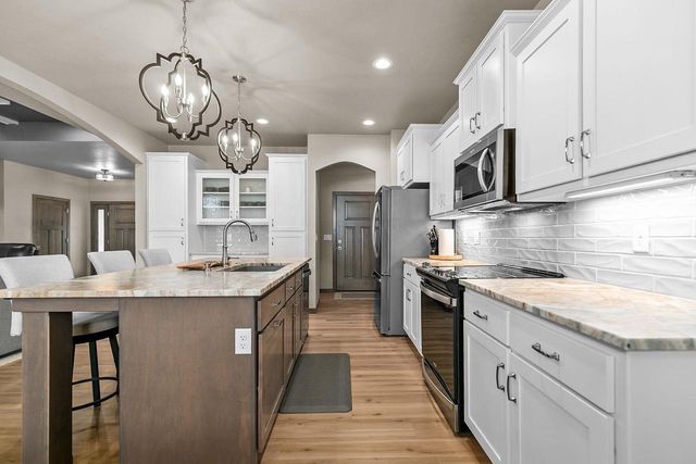2934 E TURQUOISE LANE, Appleton, WI 54913