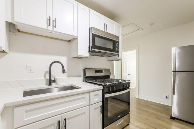 502 N Jones Street, Baytown, TX 77520