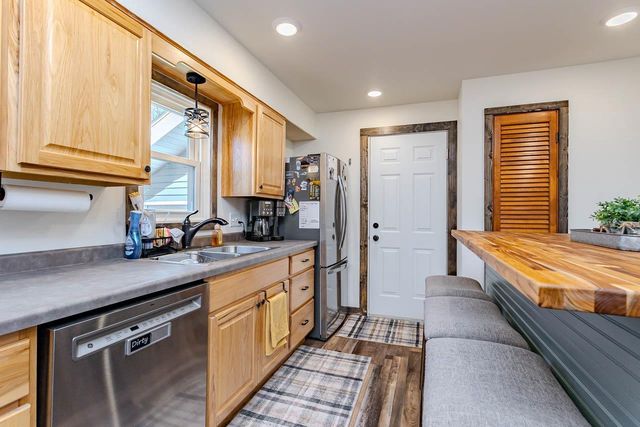 1002 E 7TH STREET, Merrill, WI 54452