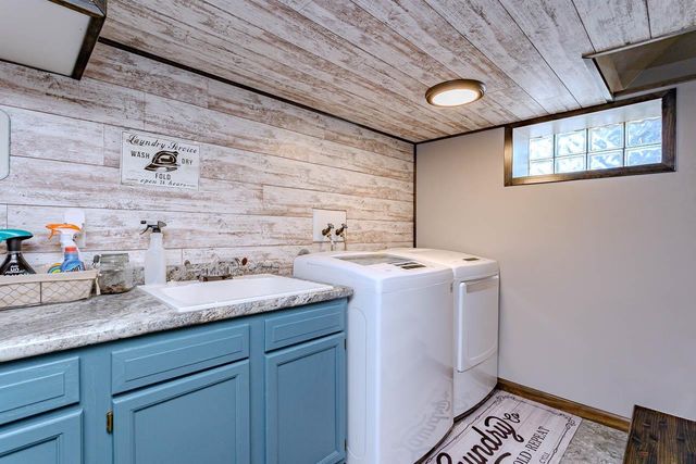 1002 E 7TH STREET, Merrill, WI 54452