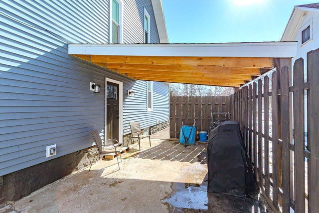 1002 E 7TH STREET, Merrill, WI 54452