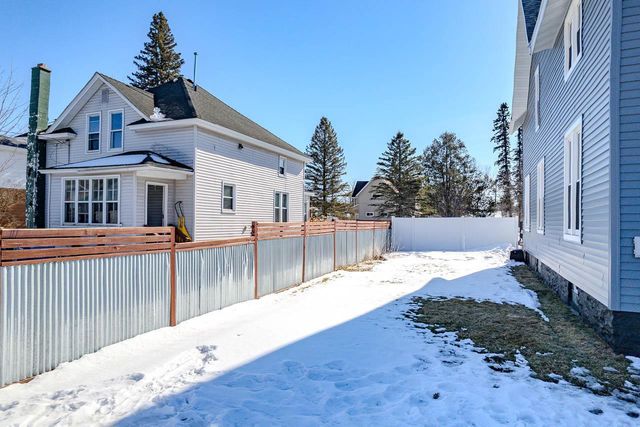 1002 E 7TH STREET, Merrill, WI 54452