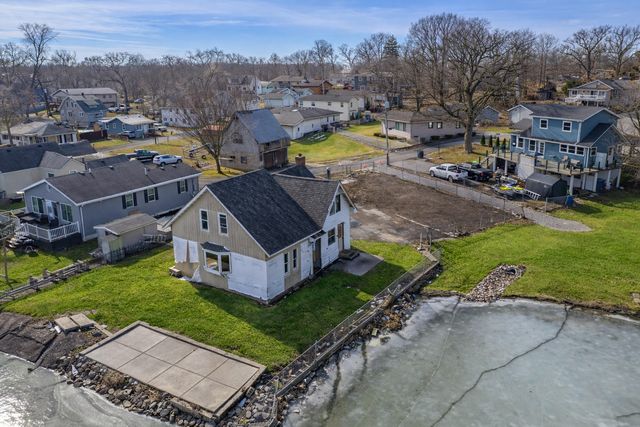 13043 Polk Street, Cedar Lake, IN 46303