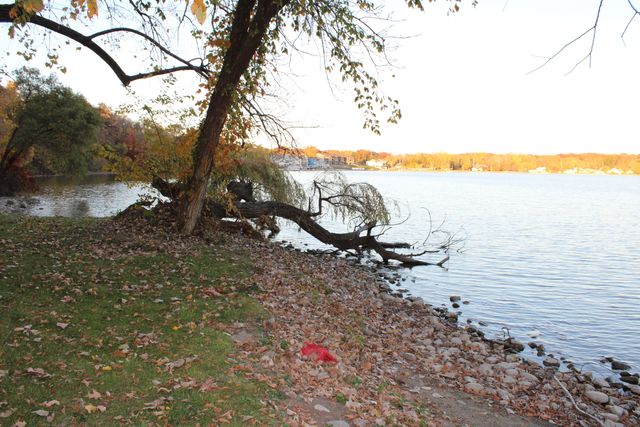 13043 Polk Street, Cedar Lake, IN 46303