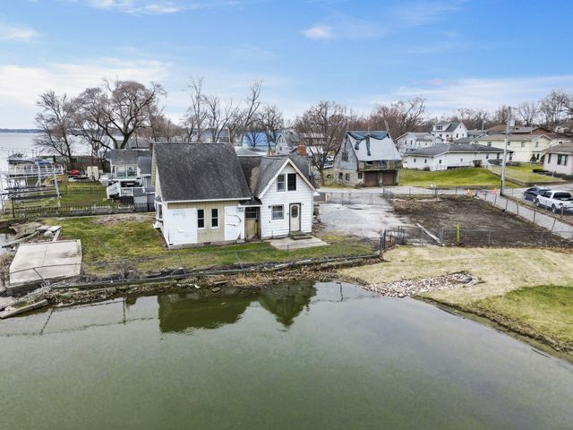 13043 Polk Street, Cedar Lake, IN 46303