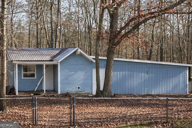 144 Duck Pond Road, Roopville, GA 30170