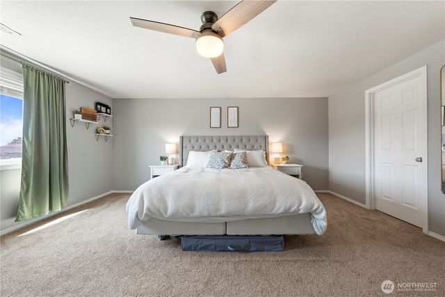 533 S Glenmoor Drive, Moses Lake, WA 98837