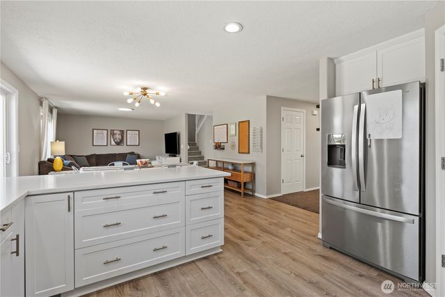 533 S Glenmoor Drive, Moses Lake, WA 98837