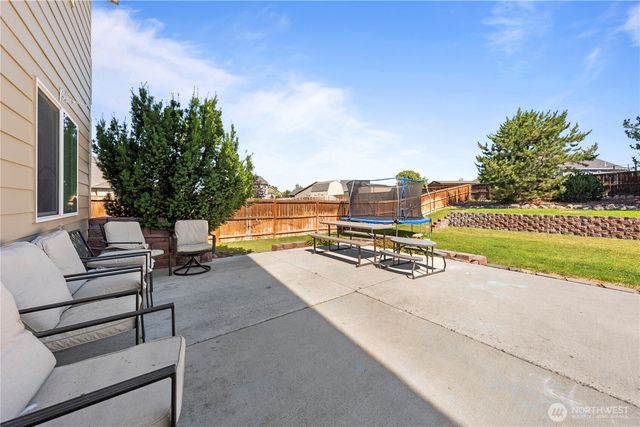 533 S Glenmoor Drive, Moses Lake, WA 98837