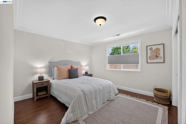 20556 Forest Ave, Castro Valley, CA 94546