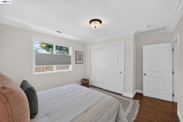 20556 Forest Ave, Castro Valley, CA 94546