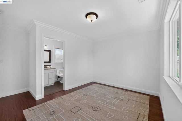 20556 Forest Ave, Castro Valley, CA 94546