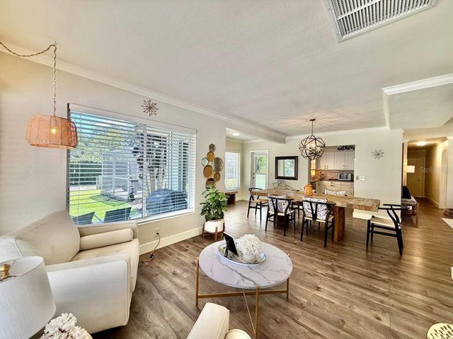 2233 SNEAD AVENUE, Dunedin, FL 34698