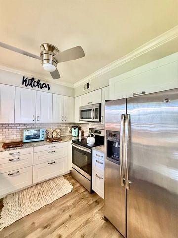 2233 SNEAD AVENUE, Dunedin, FL 34698