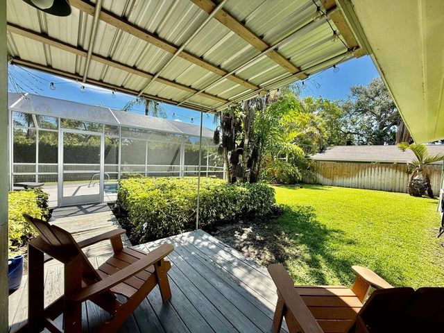 2233 SNEAD AVENUE, Dunedin, FL 34698