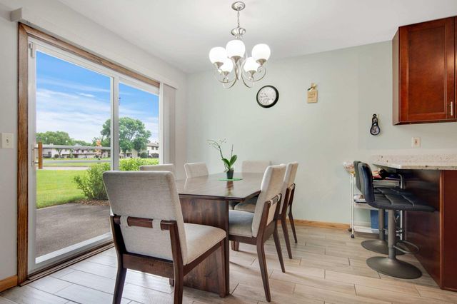 8775 Maplebrook Parkway N, Brooklyn Park, MN 55445