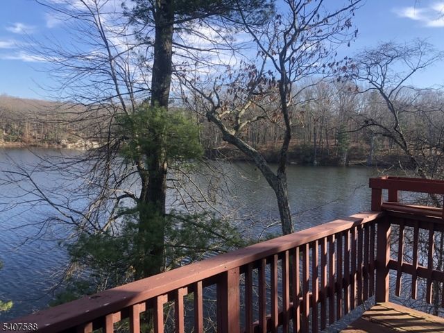 6 Jans Way, Byram Twp., NJ 07821