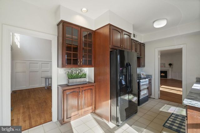 1537 CEDAR AVE, Mclean, VA 22101