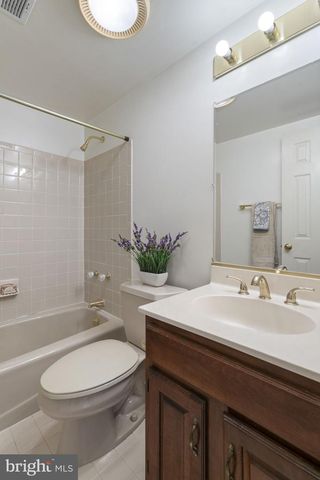 1537 CEDAR AVE, Mclean, VA 22101