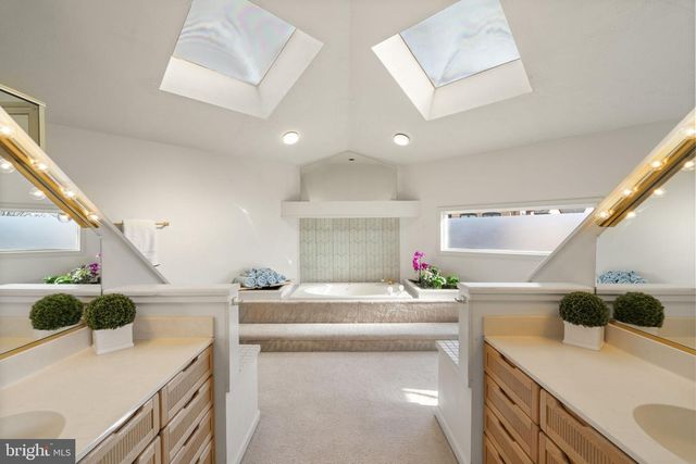 1537 CEDAR AVE, Mclean, VA 22101