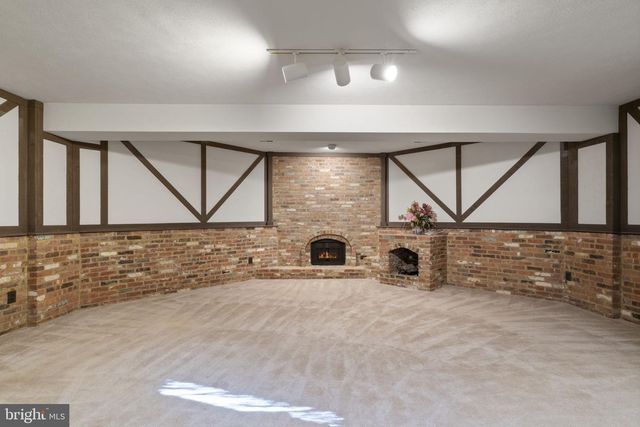 1537 CEDAR AVE, Mclean, VA 22101