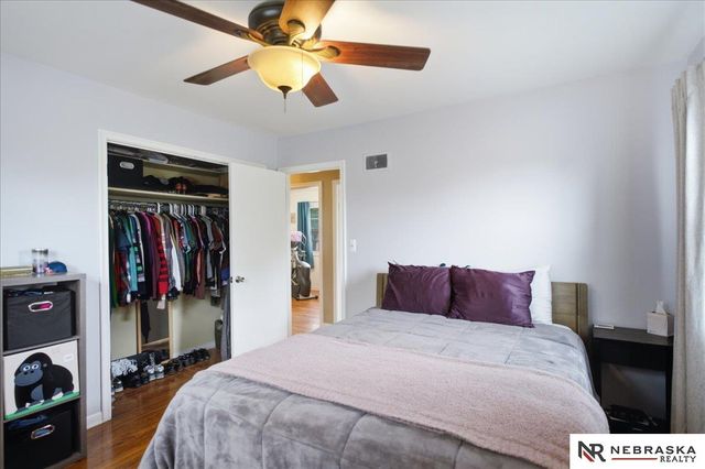 5805 Charles Street, Omaha, NE 68132