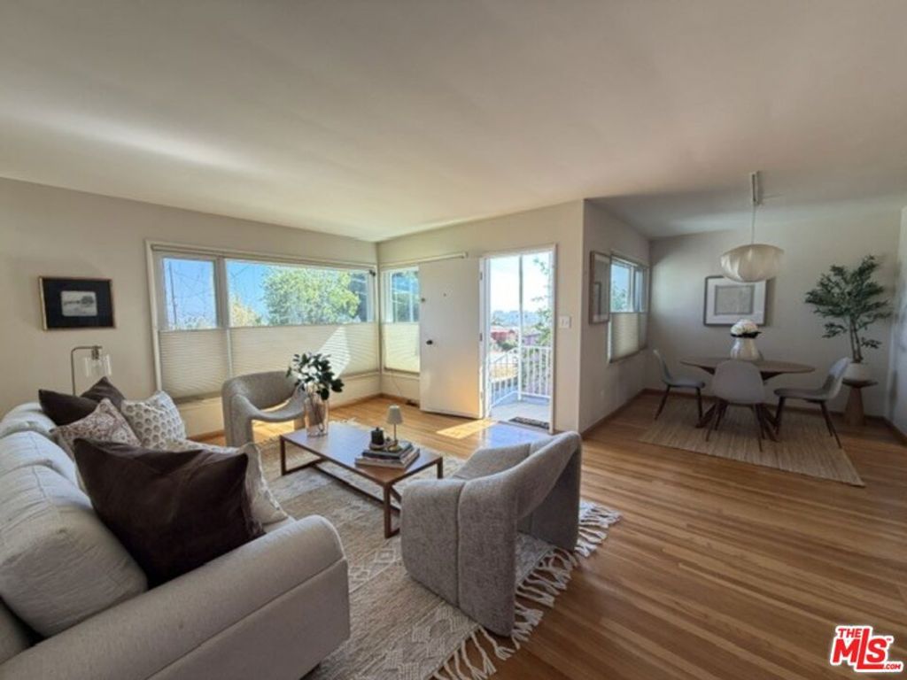 12207 Palms Boulevard, Los Angeles, CA 90066 — photo 3