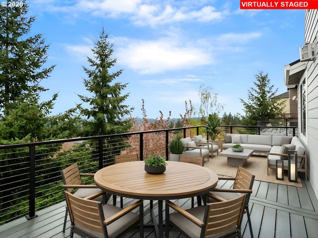 10928 Se LENORE St, Happy Valley, OR 97086