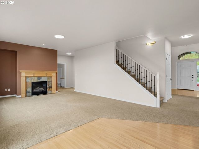 10928 Se LENORE St, Happy Valley, OR 97086