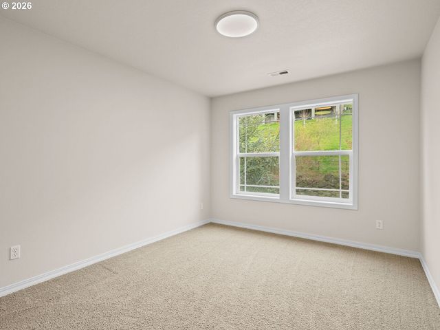 10928 Se LENORE St, Happy Valley, OR 97086