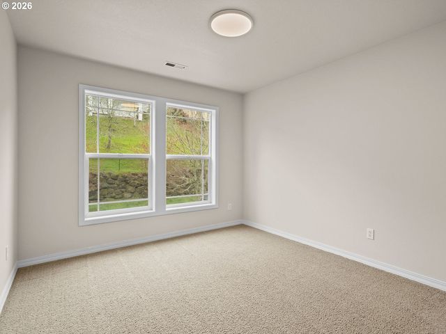 10928 Se LENORE St, Happy Valley, OR 97086