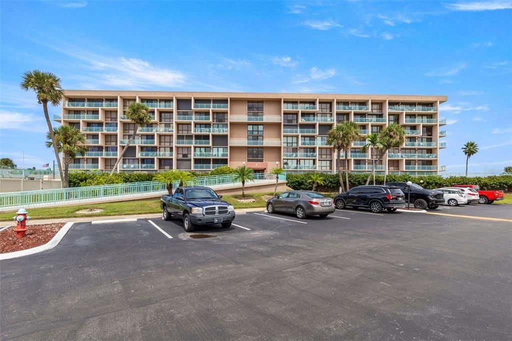 1 KEY CAPRI 104E, Treasure Island, FL 33706