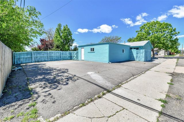 1500 S Wolcott Court, Denver, CO 80219
