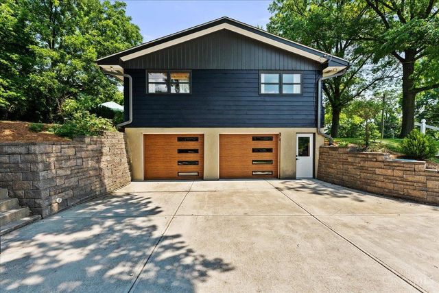 312 Ardon Lane, Wyoming, OH 45215