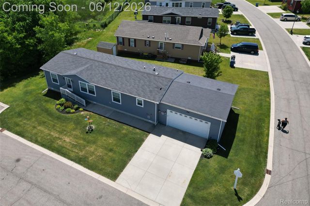9758 Home Court, Tyrone Township, MI 48430