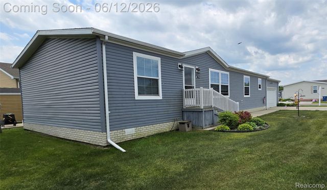 9758 Home Court, Tyrone Township, MI 48430