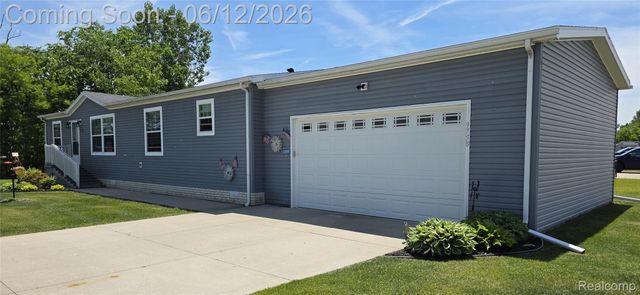 9758 Home Court, Tyrone Township, MI 48430