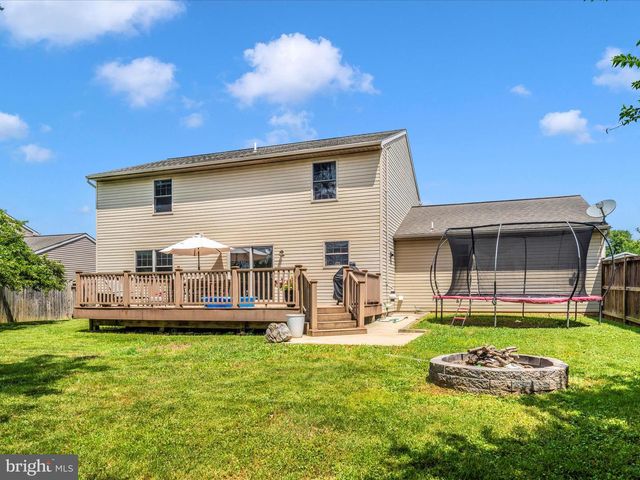 16815 CAVALRY DR, Williamsport, MD 21795