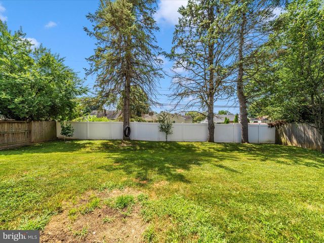 16815 CAVALRY DR, Williamsport, MD 21795
